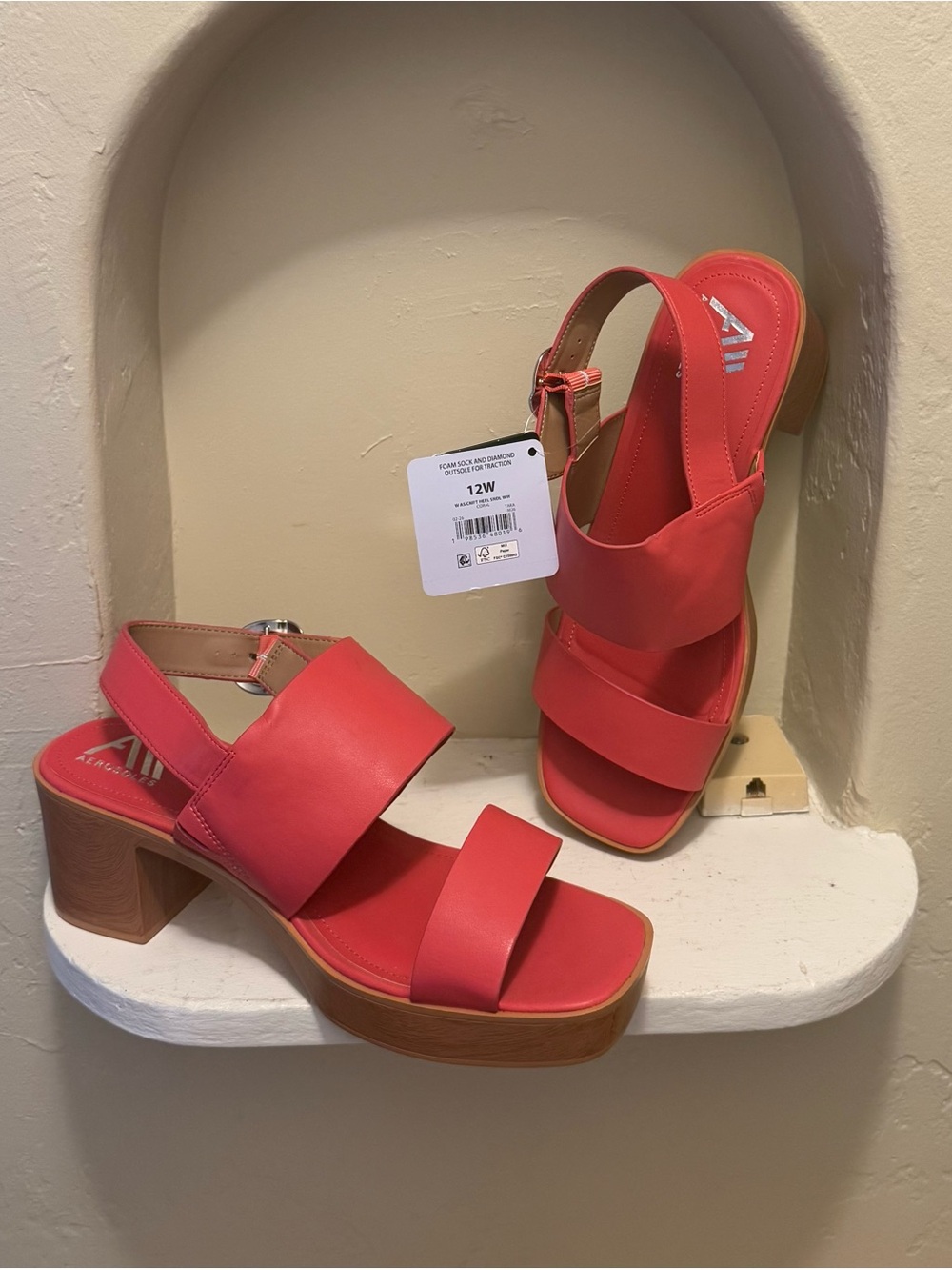 Aerosoles Coral Platform Block Heel Sandals 12